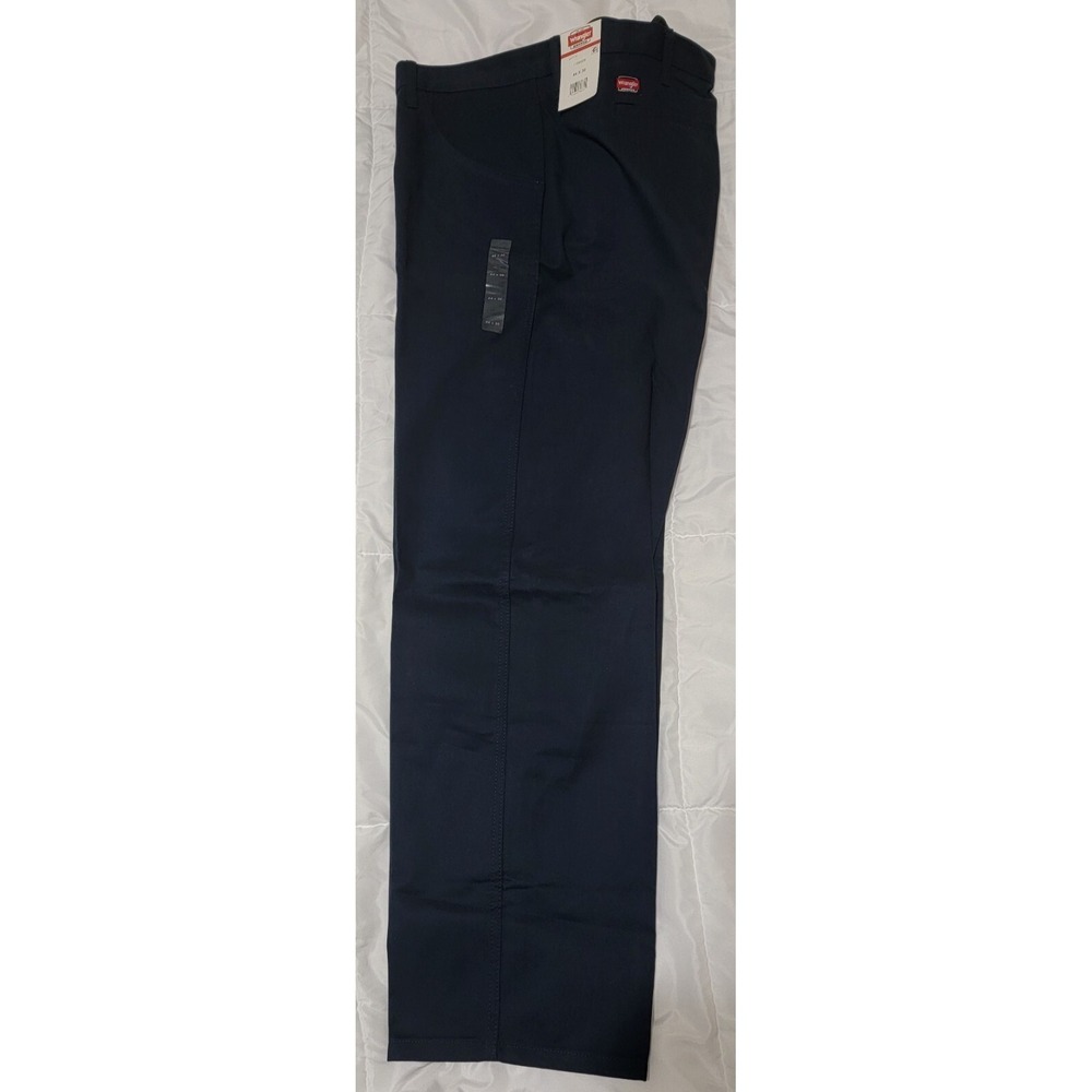 Men's Wrangler Workwear Size 44x30 BLUE WORK Tool Pocket Pants Relaxed Fit. NWT